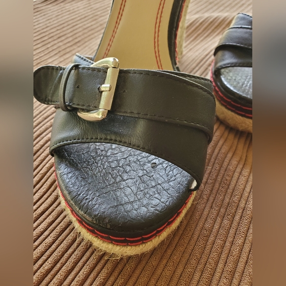 Women's open toe platform ankle strap open toe wedge sandals. Size 11. - Picture 3 of 15